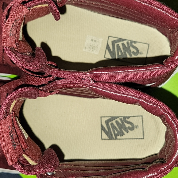 🌹🎉Host Pick🎉🌹Like New!! VANS BURGUNDY HIGHTOPS - Picture 8 of 8